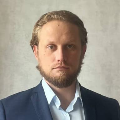 Евгений Пономарёв